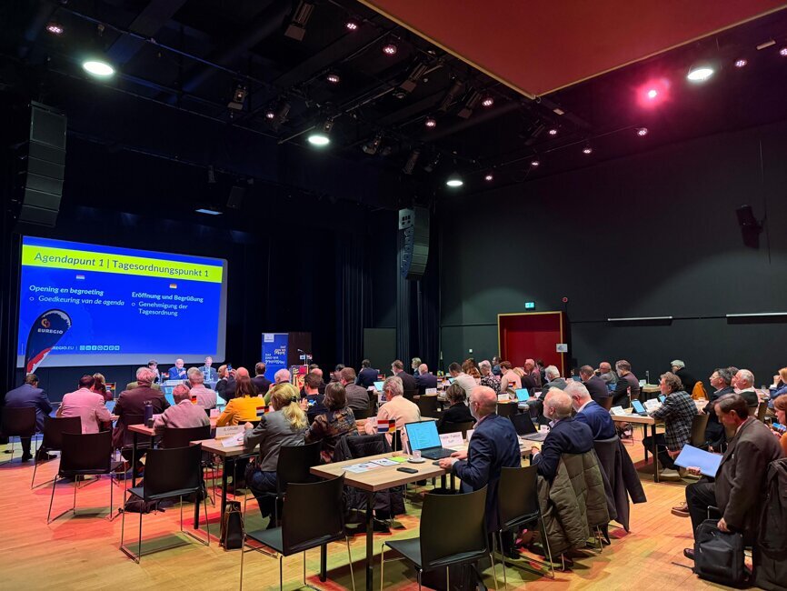 260327 EUREGIO-raad Borne.jpg