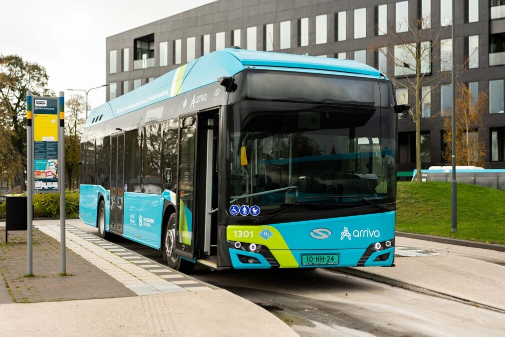 21102620H220Bus20Arriva20web-11.jpg