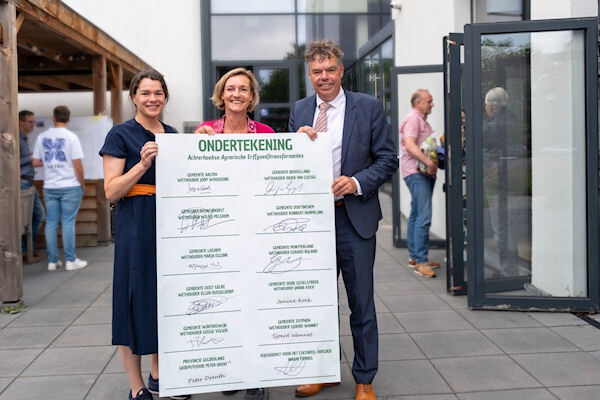 Transformatievestival-ondertekening-2