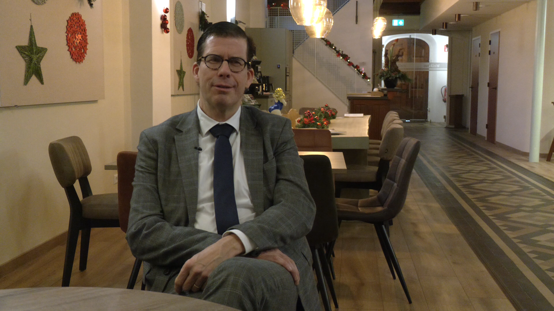 Van Oostrum stopt bij ODA: ‘Ons door menig stevige etappe geloodst’