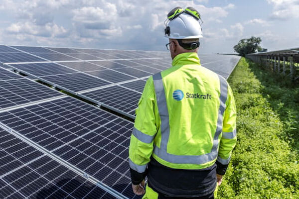 zonnenpanelen-_Statkraft04_30.jpg