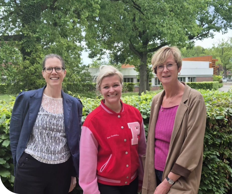 V.l.n.r. Lucie Masen, Moniek Damkot - Rösken en Joke Wieggers.png