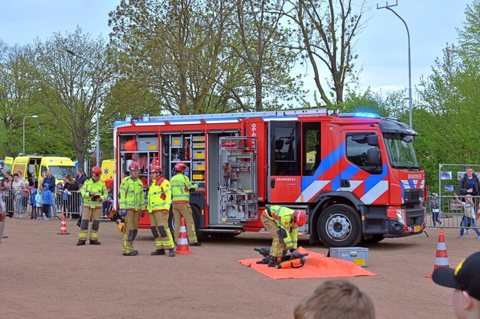 Veel publieke belangstelling voor Blue Light-evenement in Lichtenvoorde