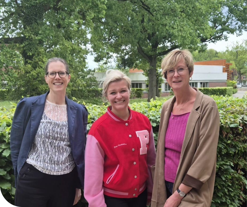 V.l.n.r. Lucie Masen, Moniek Damkot - Rösken en Joke Wieggers.png