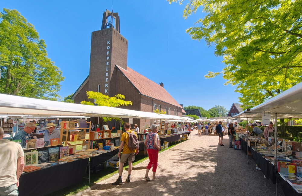 Pers 260712 - Zomerboekenmarkt