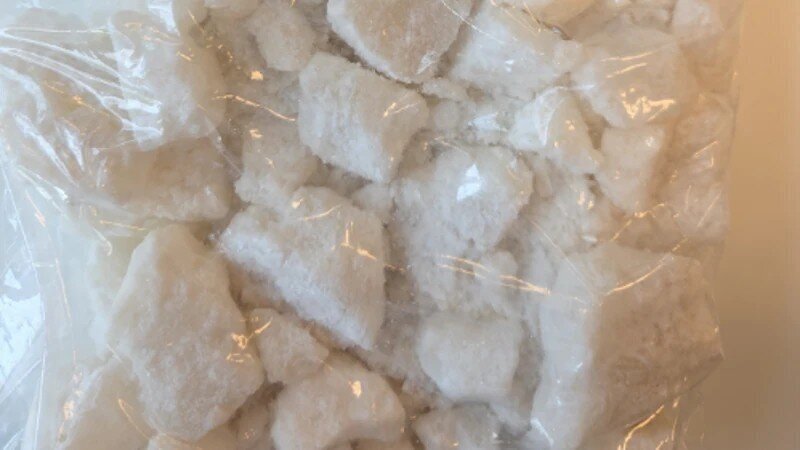 Tien aanhoudingen en grote inbeslagnames bij grensoverschrijdend drugsonderzoek